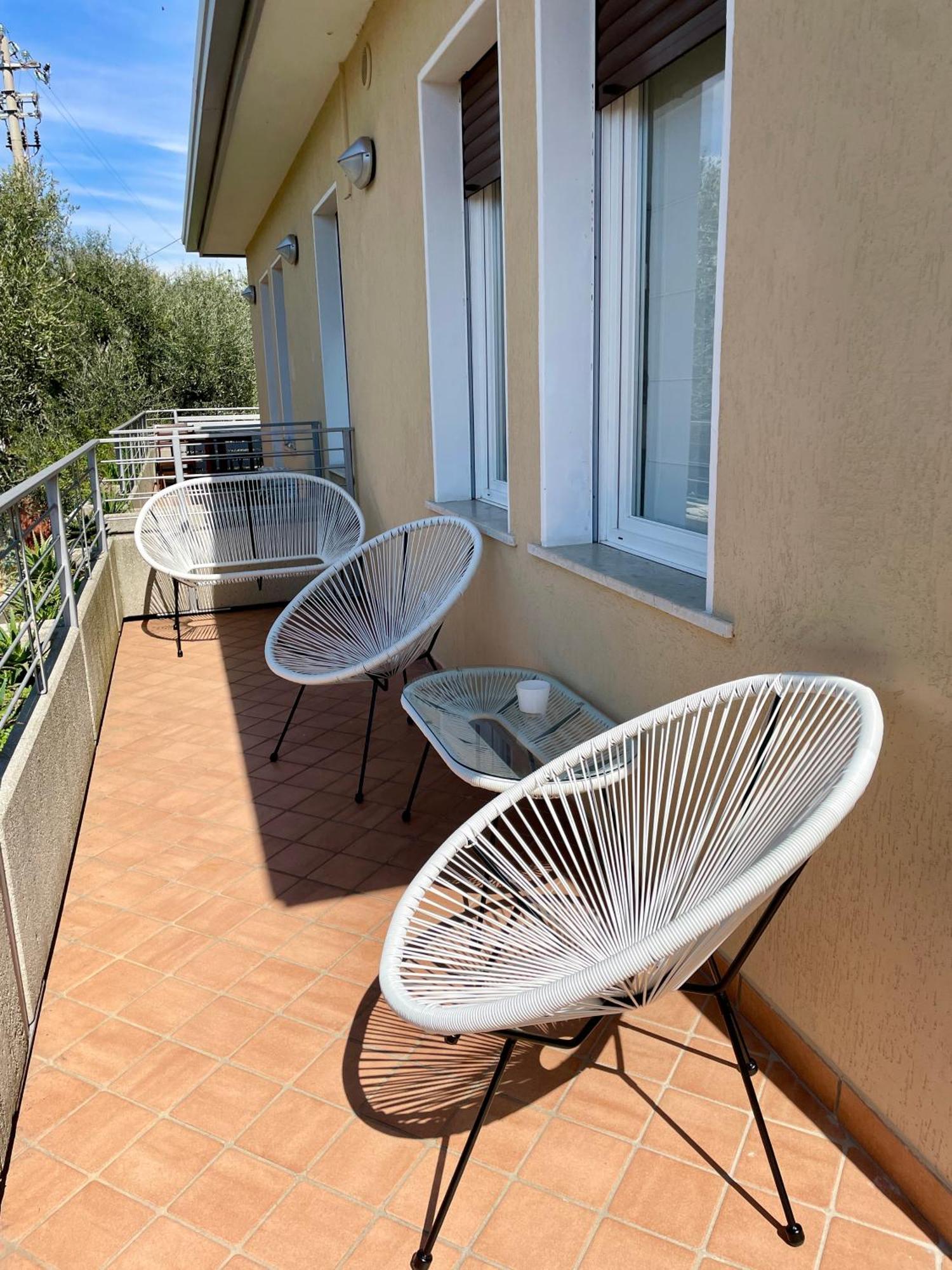 Casa Mario & Laura Ferienwohnungen Free Wi-Fi Parking Malcesine Eksteriør bilde