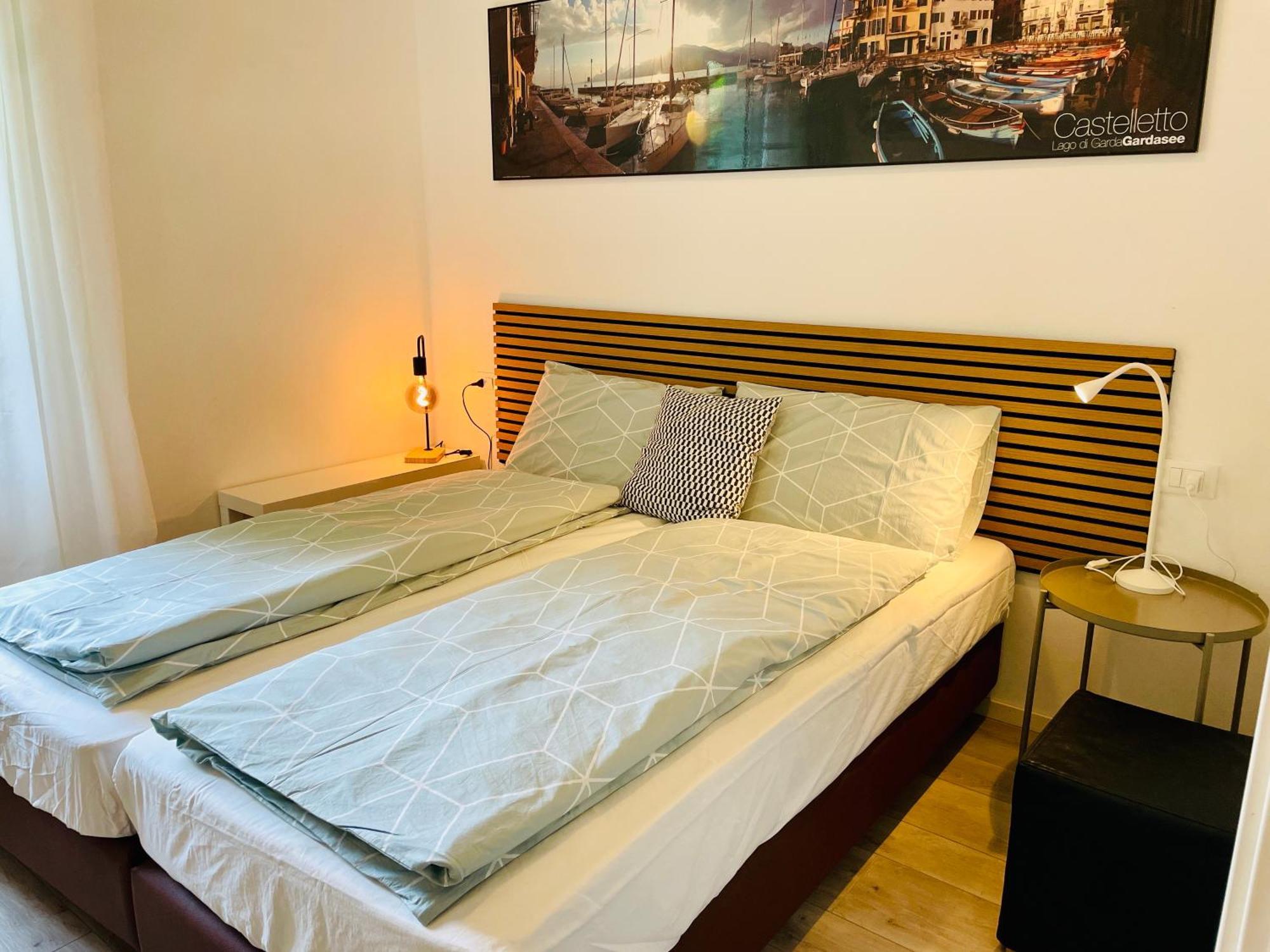 Casa Mario & Laura Ferienwohnungen Free Wi-Fi Parking Malcesine Eksteriør bilde